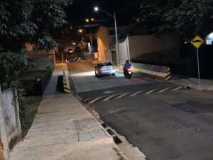 Pontes recebem lombadas em Botucatu