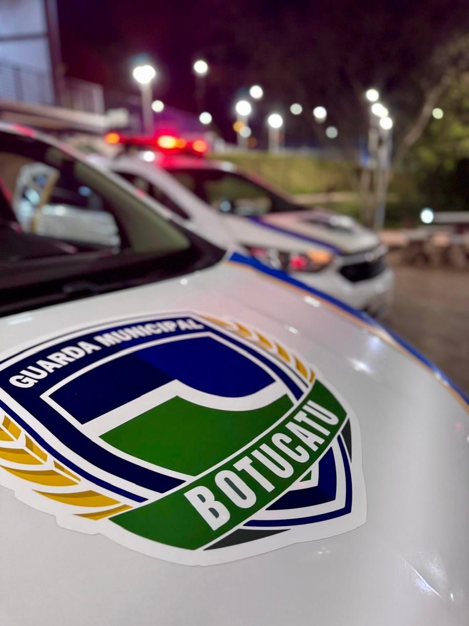 GCM prende homem após criança ser encontrada sozinha durante a madrugada em Botucatu