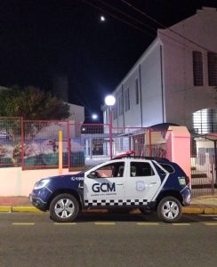 GCM de São Manuel auxilia homem em situação de vulnerabilidade e o encaminha à Casa de Acolhimento