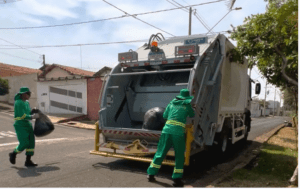 Prefeitura orienta população sobre alteração excepcional no horário da coleta de lixo noturna nos dias 24 e 31