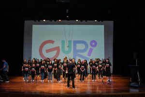 Coral do GURI Botucatu se apresenta no Natal Luz nesta sexta-feira