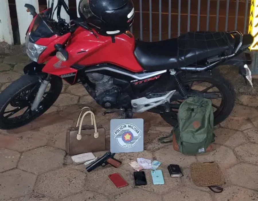 14news.com.br-apos-roubos-em-botucatu-dupla-de-moto-e-presa-pela-pm-14news.com-.br-apos-roubos-em-botucatu-dupla-de-moto-e-presa-pela-pm-image.jpg