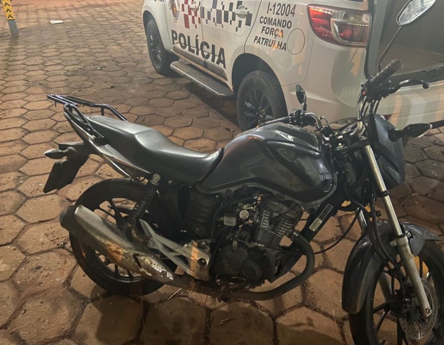 14news.com.br-apos-tentar-fugir-da-pm-motociclista-e-preso-com-drogas-img-20231206-wa0003