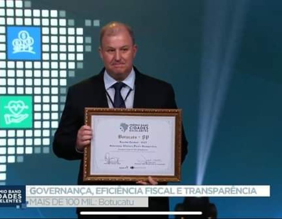 14news.com.br-botucatu-leva-4-dos-6-premios-em-gestao-publica-fb-img-1699832708990