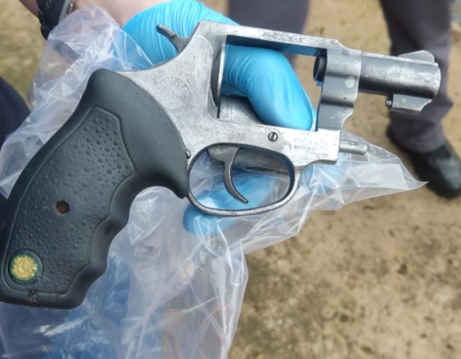 14news.com.br-homem-tenta-matar-a-enteada-a-tiros-no-jd-iolanda-14news.com-.br-homem-tenta-matar-a-enteada-a-tiros-no-jd-iolanda-screenshot-20231012-201911-791