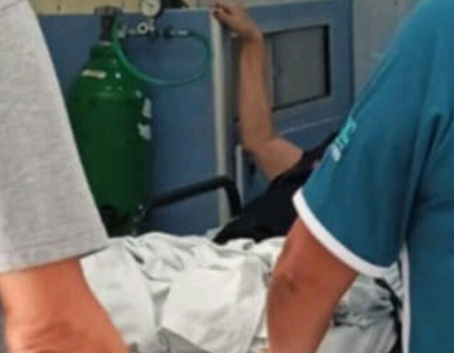 14news.com.br-mulher-e-socorrida-apos-queda-dentro-de-onibus-14news.com-.br-mulher-e-socorrida-apos-queda-dentro-de-onibus-screenshot-20250325-223320-086