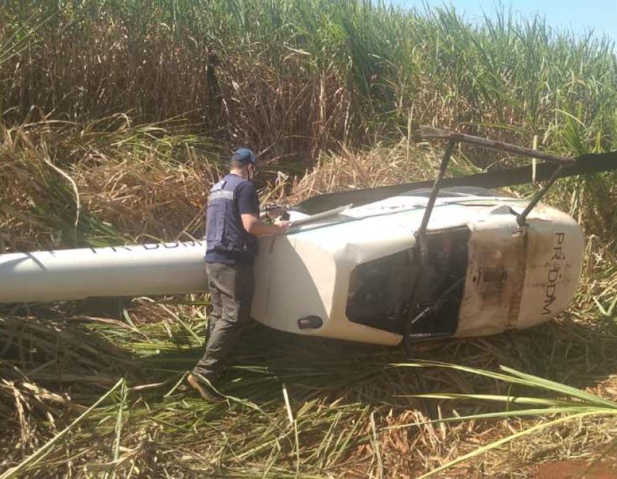 14news.com.br-piloto-sai-ileso-apos-queda-de-helicoptero-na-regiao-de-sao-manuel-helicoptero-sao-manuel