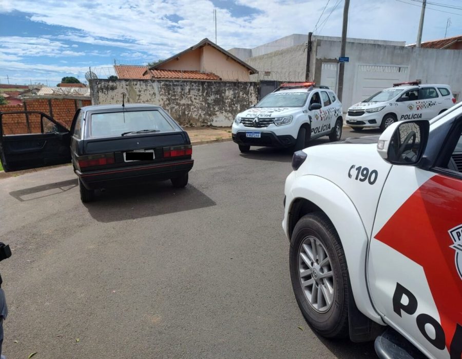 14news.com.br-pm-realiza-prisao-apos-a-sequencia-de-2-furtos-de-carros-gol-2