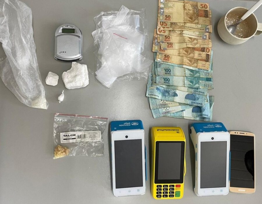 14news.com.br-policia-civil-apreende-droga-e-maquinas-de-cartao-em-imovel-img-20230904-wa0129