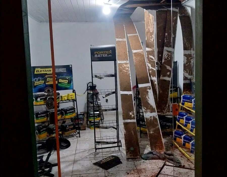 14news.com.br-policia-civil-identifica-furtador-que-destruiu-loja-de-baterias-no-centro-de-itatinga-img-20231213-wa0166