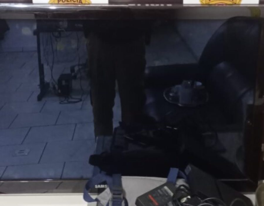 14news.com.br-policia-localiza-receptadores-de-produtos-furtados-em-sao-manuel-img-20241015-wa0122