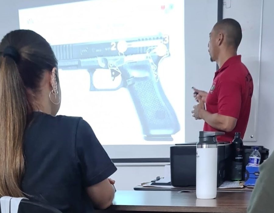 14news.com.br-policiais-participam-de-atualizacao-sobre-uso-pistola-img-20231110-wa0087