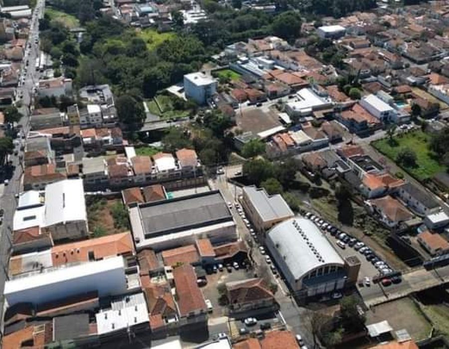 14news.com.br-prefeito-assina-nova-etapa-de-alargamento-da-calha-e-pontes-no-lavapes-fb-img-1700000278195 (1)