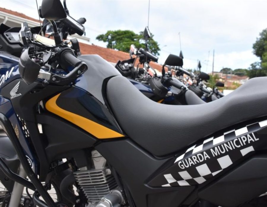 14news.com.br-prefeitura-adquire-04-novas-motocicletas-para-a-guarda-municipal-de-botucatu-dsc-0319-large-768x514