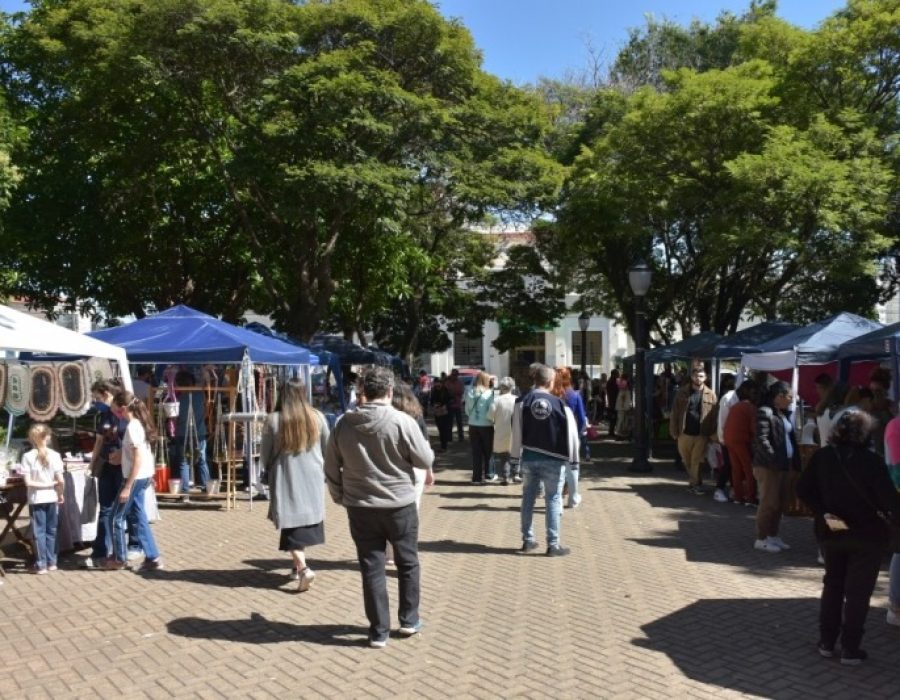 2b05477f512763b67b0ba2b91fa89930