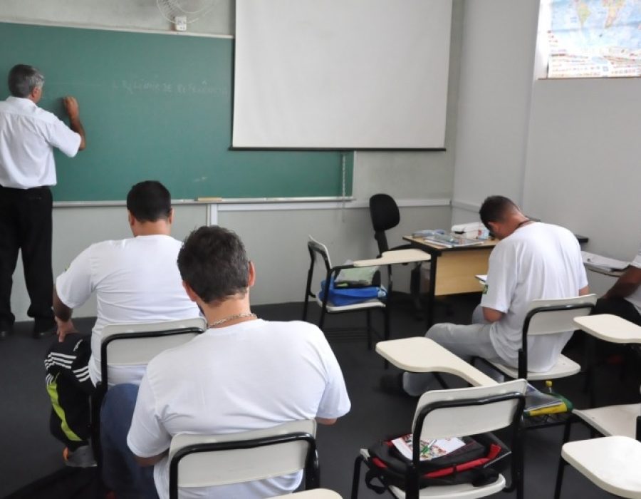 31f10a90c4574a167d67ba68dc38390f