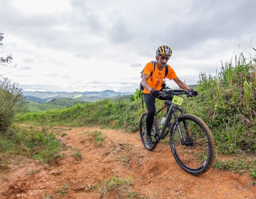 5ba4dae9886843d17a3139e40bb25fe3