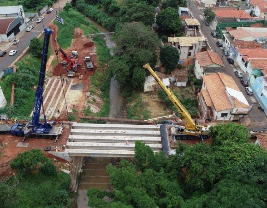 923cb988d7737c658501645f1743ba6e