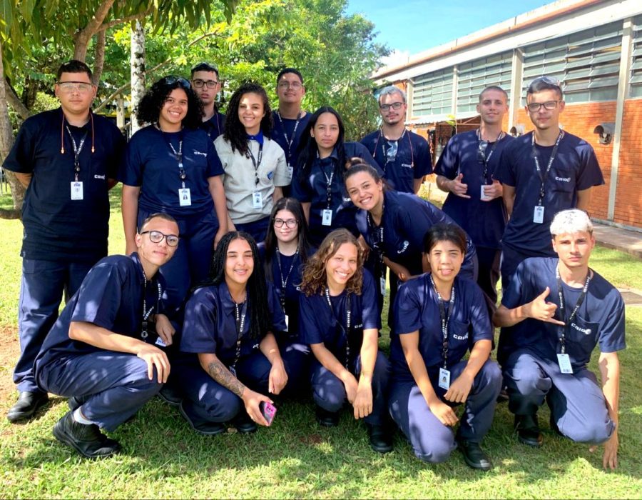 Alguns-alunos-do-Projeto-Jovem-Aprendiz