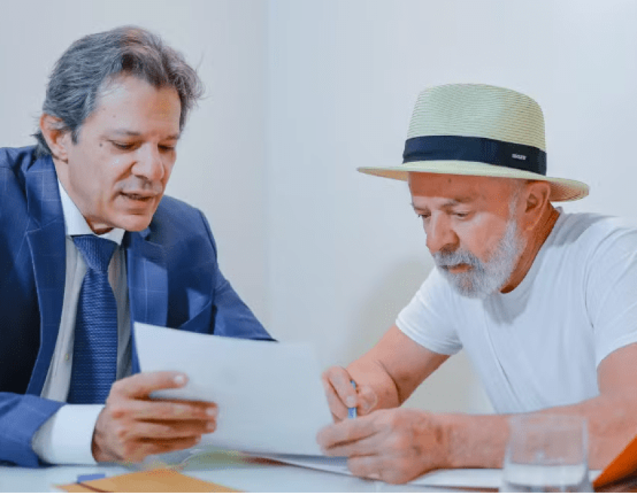 Haddad e Lula, em foto de dezembro de 2024 — Foto: Ricardo Stuckert / Presidência da República