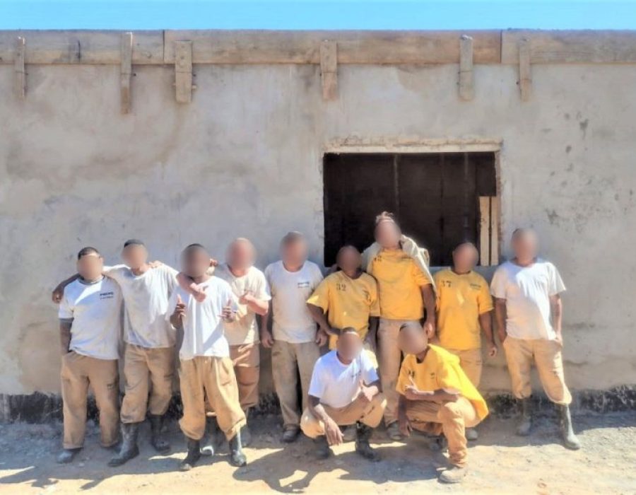 Mais-de-dez-sentenciados-prestaram-trabalho-voluntario-na-obra-sob-a-supervisao-de-agentes-de-seguranca-768x576