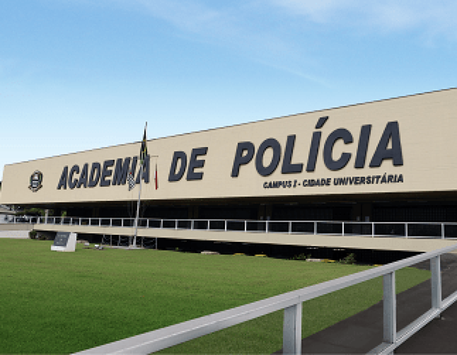 acadepol-14125604433082