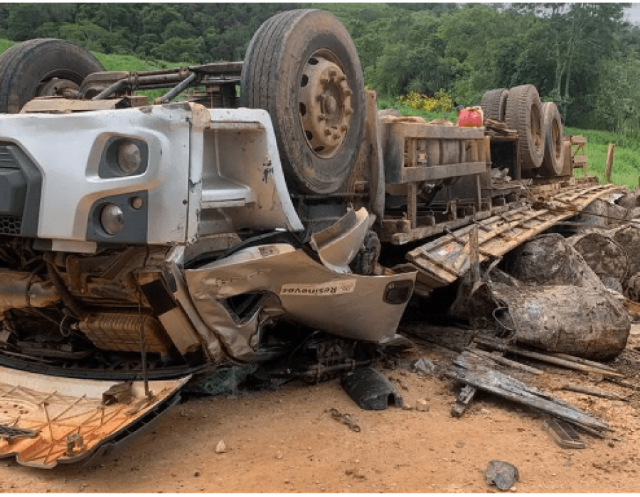 acidente-caminhao-191023