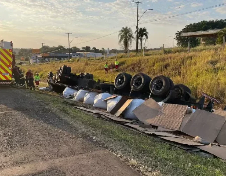 acidente-carreta-araraquara-030724