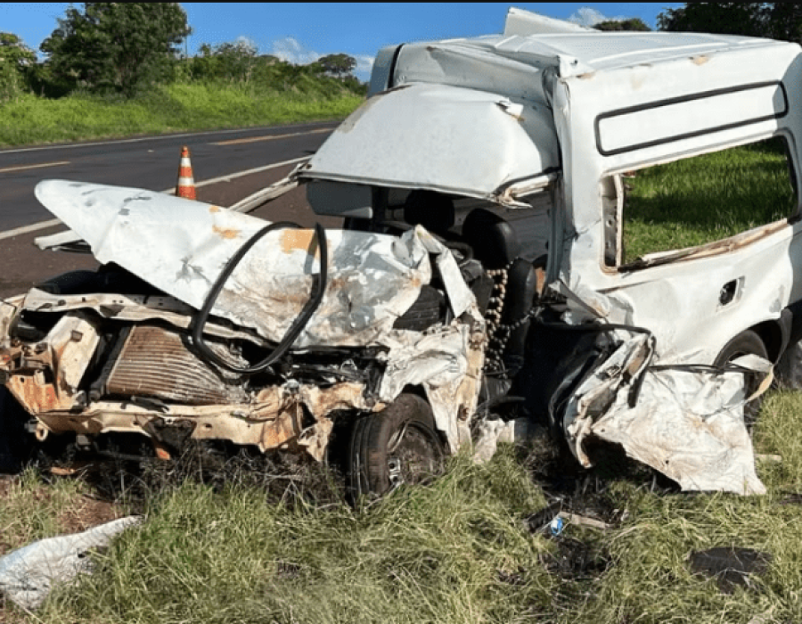 acidente-rodovia-ibitinga-121223-768x494