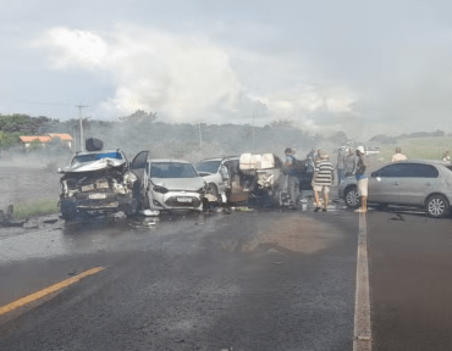 acidente-rodovia-pereira-barreto-130424