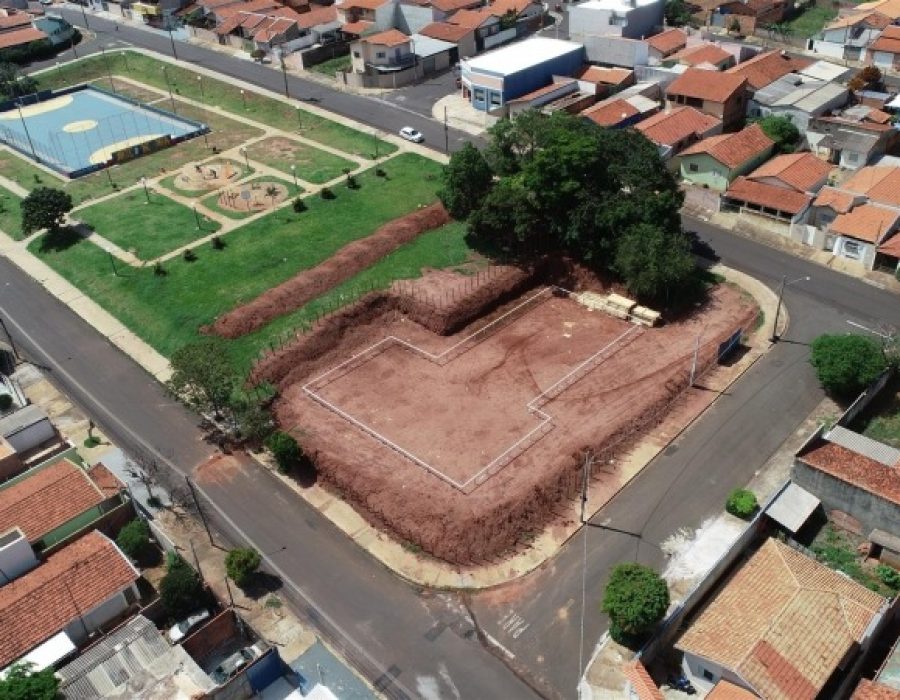 ae76118341fc6c8a0800de6bb37af96e