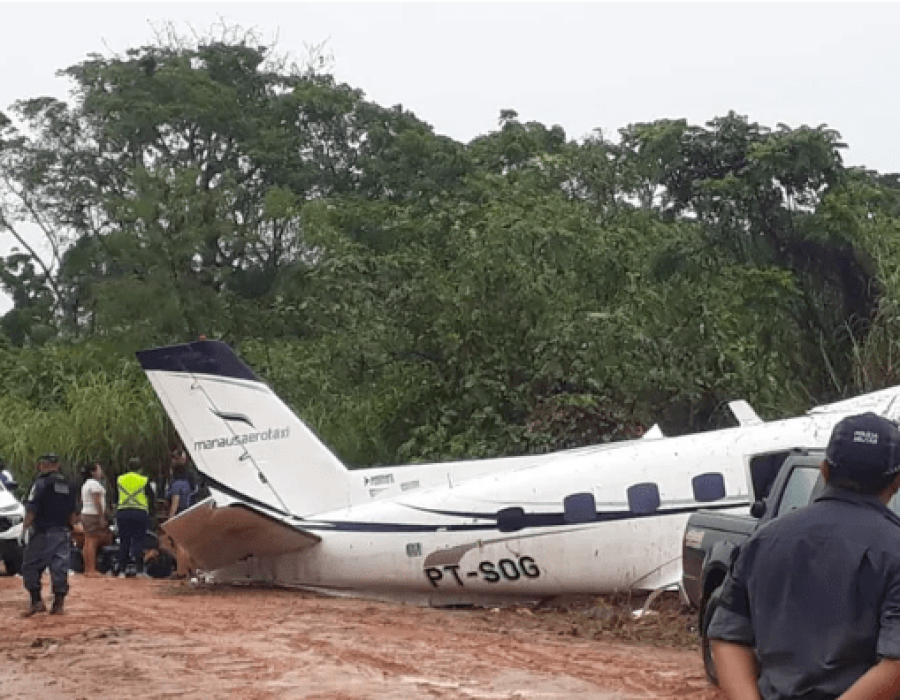 aviao-cai-amazonas-160923