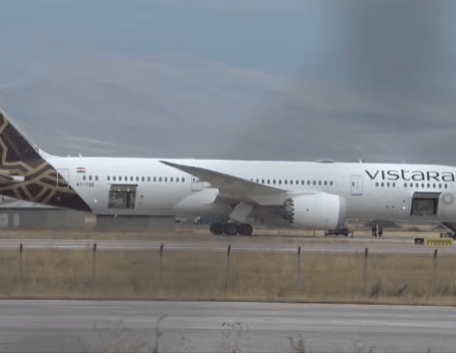 Avião fez pouso de emergência na Turquia após ameaça de bomba, em 6 de setembro de 2024 — Foto: Anadolu Agency