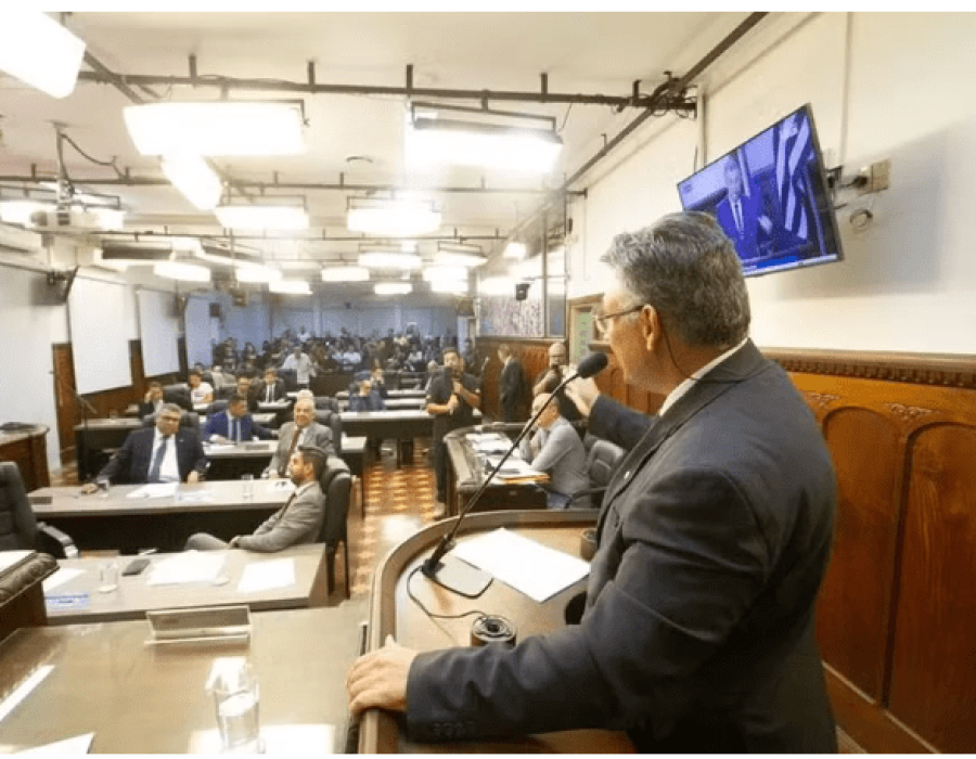 Câmara aprova título de cidadão bauruense a Jair Bolsonaro (Foto: Pedro Romualdo/Câmara Municipal de Bauru)