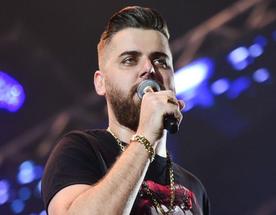 cantor-ze-neto-sofre-grave-acidente-na-br-153-em-icem-sp-051223_110905