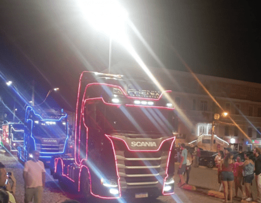 carreta de natal da fenix