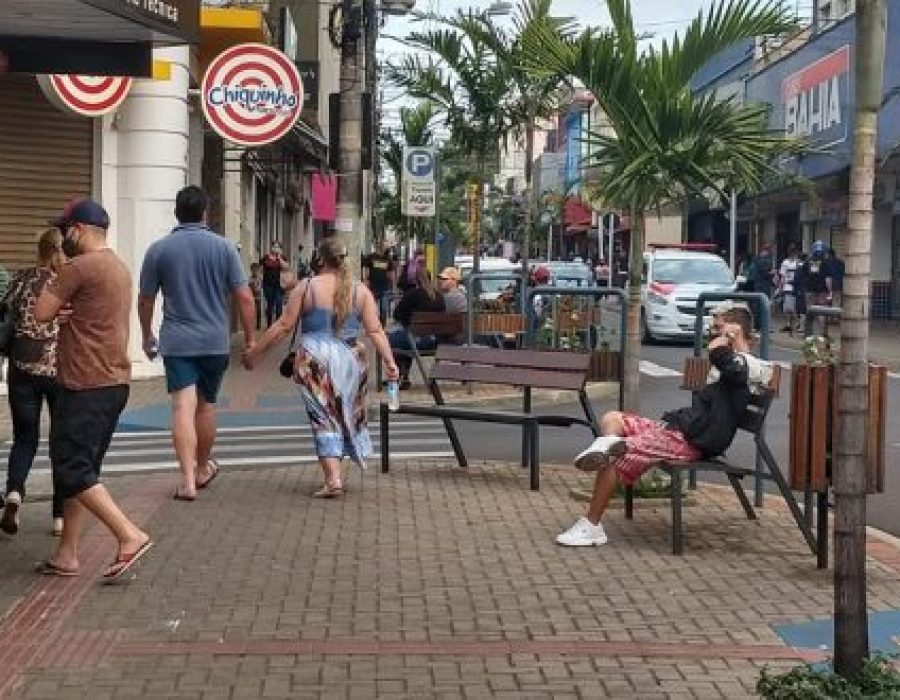 comercio-ruaamando-4-620x330-1