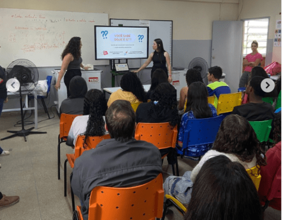 escola joão queiroz