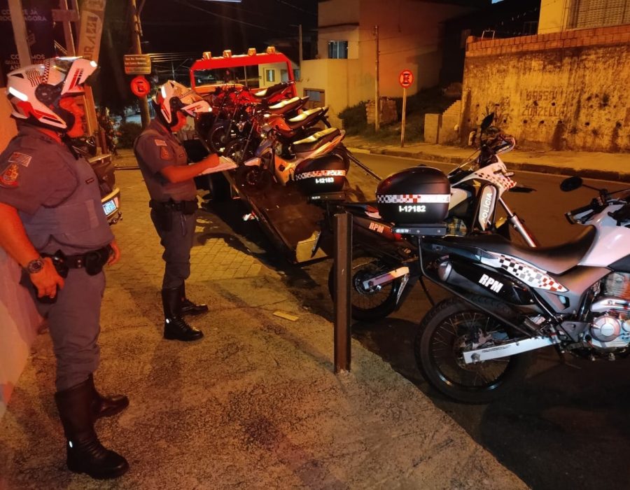 foto-pm-apreensao-de-motos