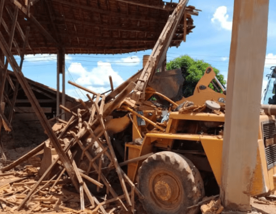 idoso-telhado-olaria-ourinhos260224-768x429