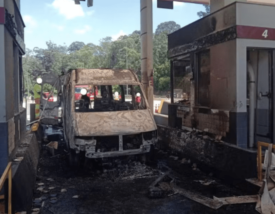 motorhome-fogo-raposo-aluminio-251223-768x472