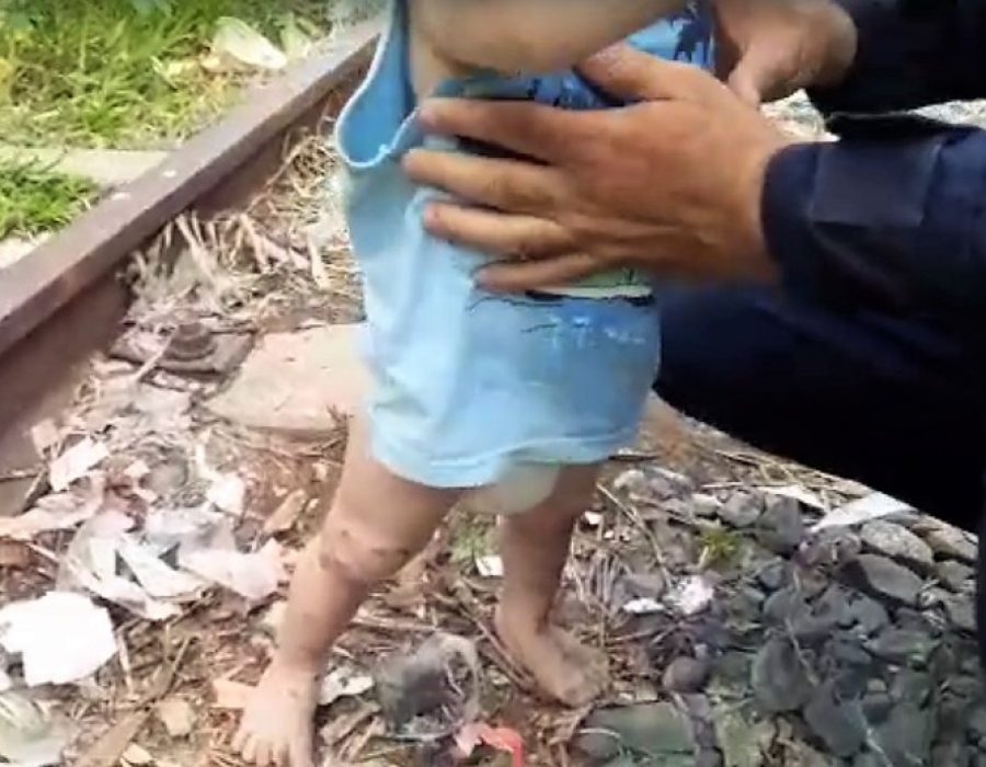 noticias.sorocaba.sp.gov.br-gcm-encontra-bebe-abandonado-em-linha-ferrea-no-jardim-nova-esperanca-crianca-2