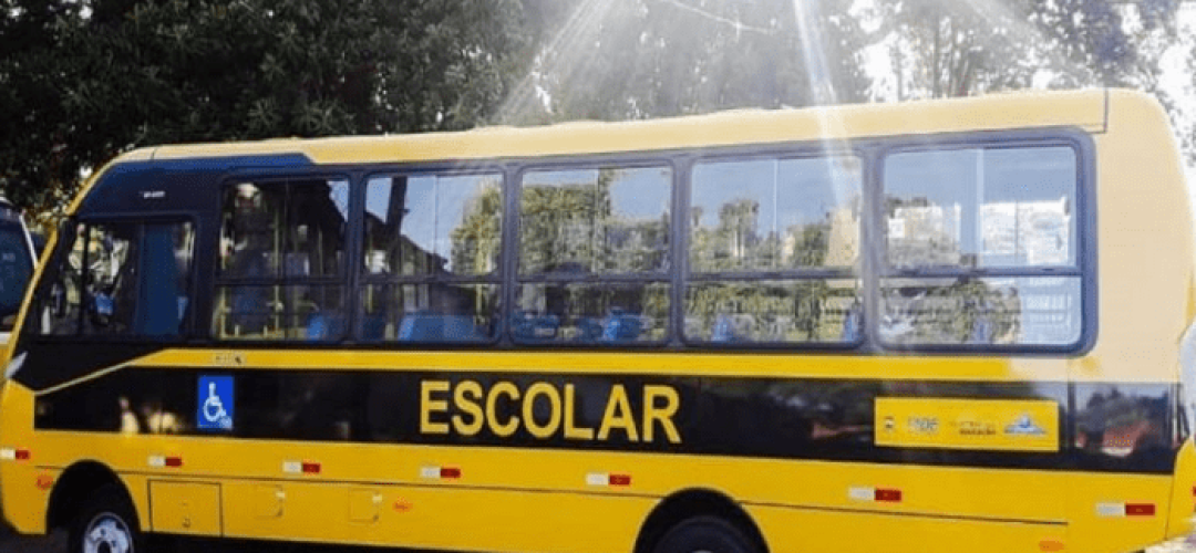 onibus escolar de conchas