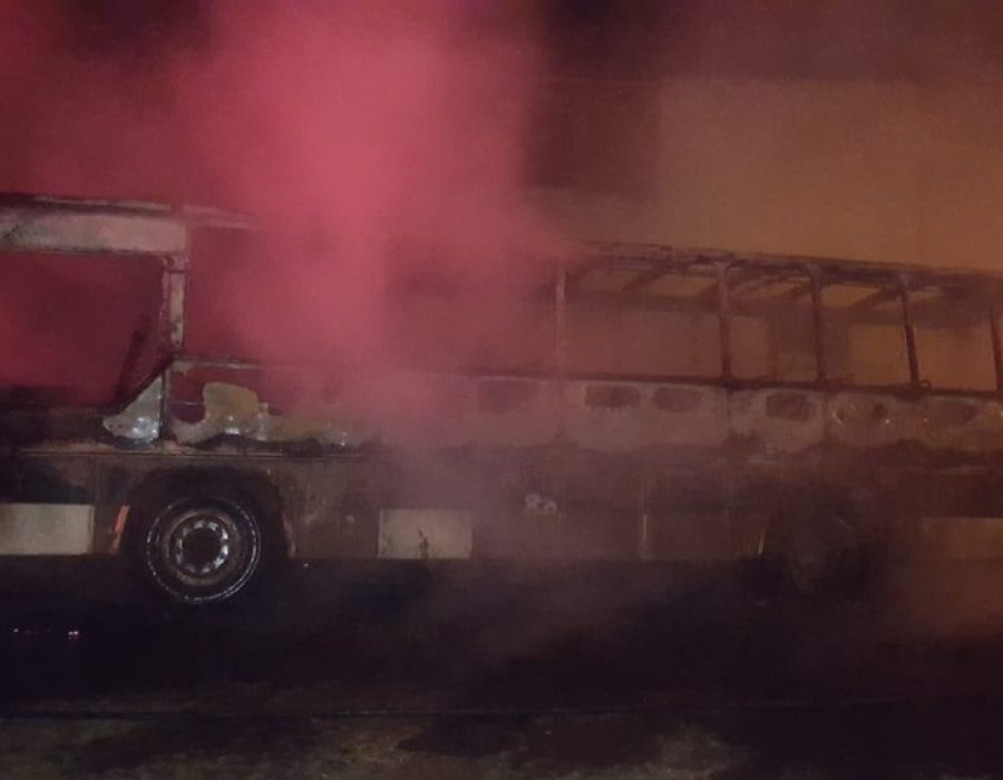 onibus-rurais-fogo-em-buri-071020
