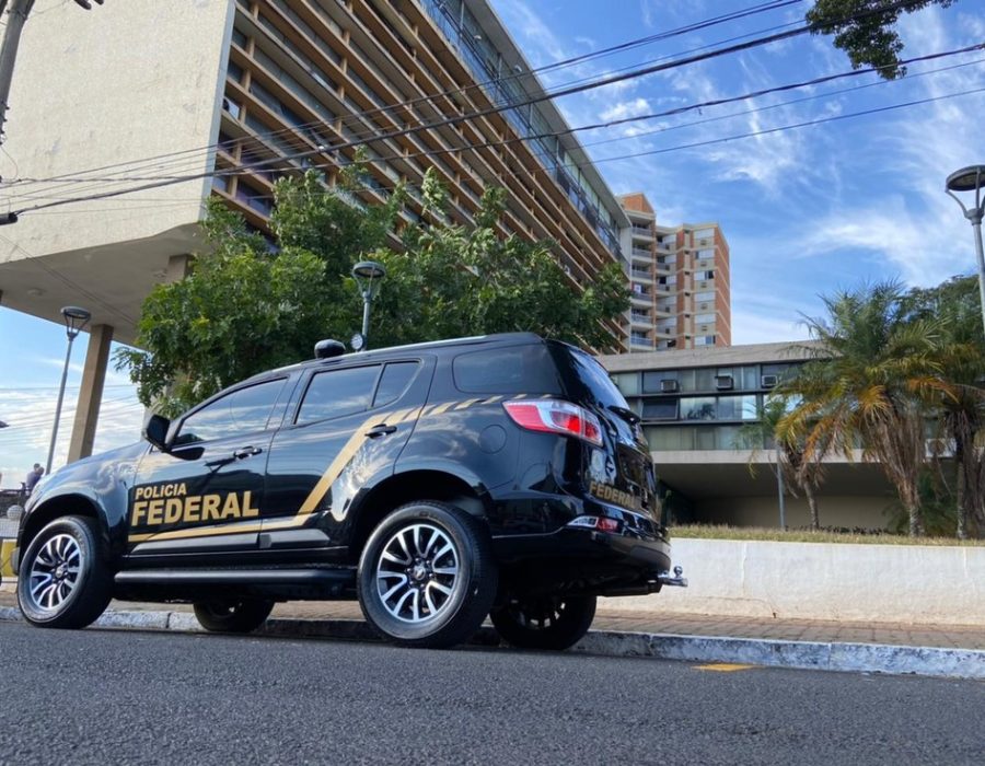 policia-federal-na-prefeitura-de-marilia