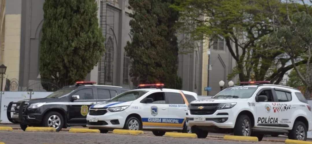 policias-catedral-botucatu-030724